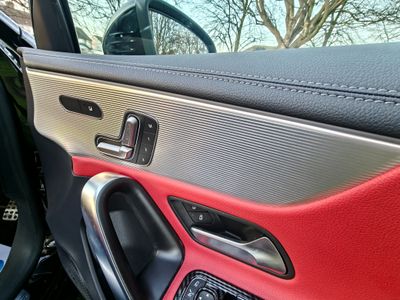 2020 Mercedes-Benz A 180