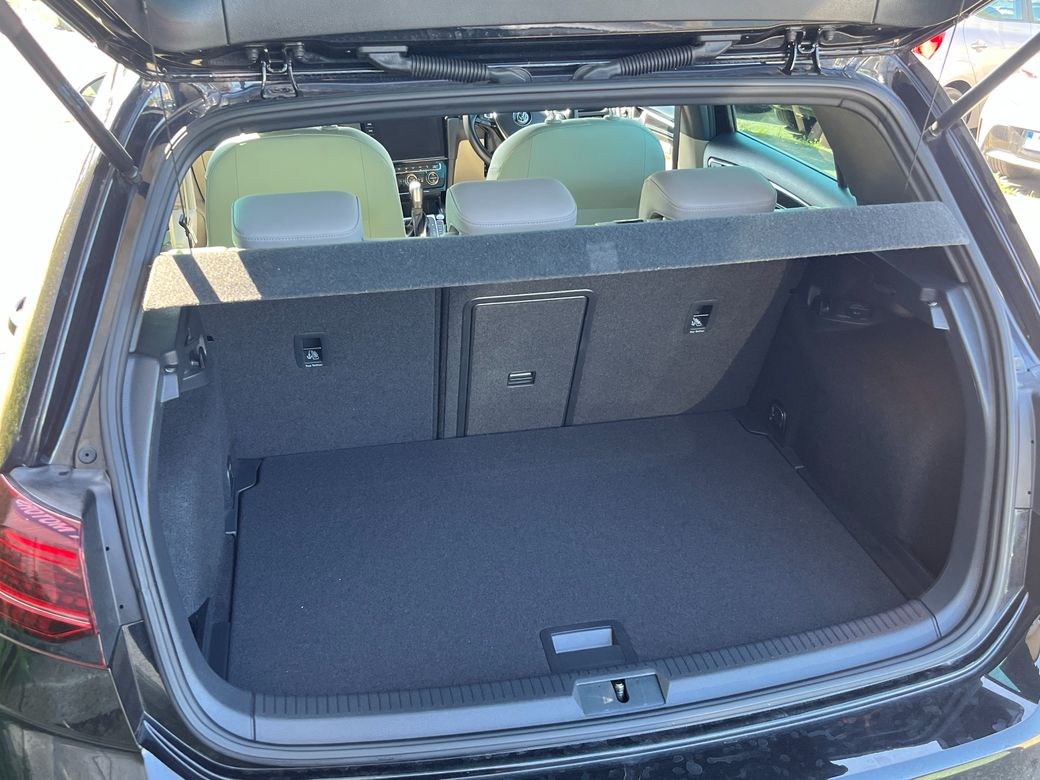 2020 Volkswagen Golf