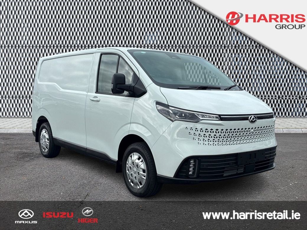 2026 White Maxus eDELIVER 7