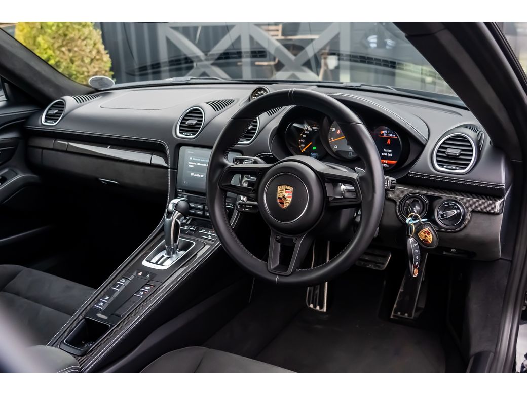 2023 Porsche 718 Cayman