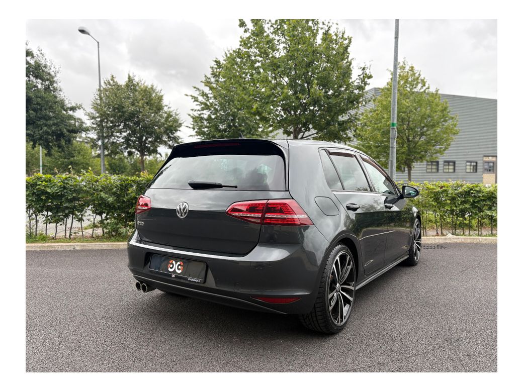 2016 Volkswagen Golf