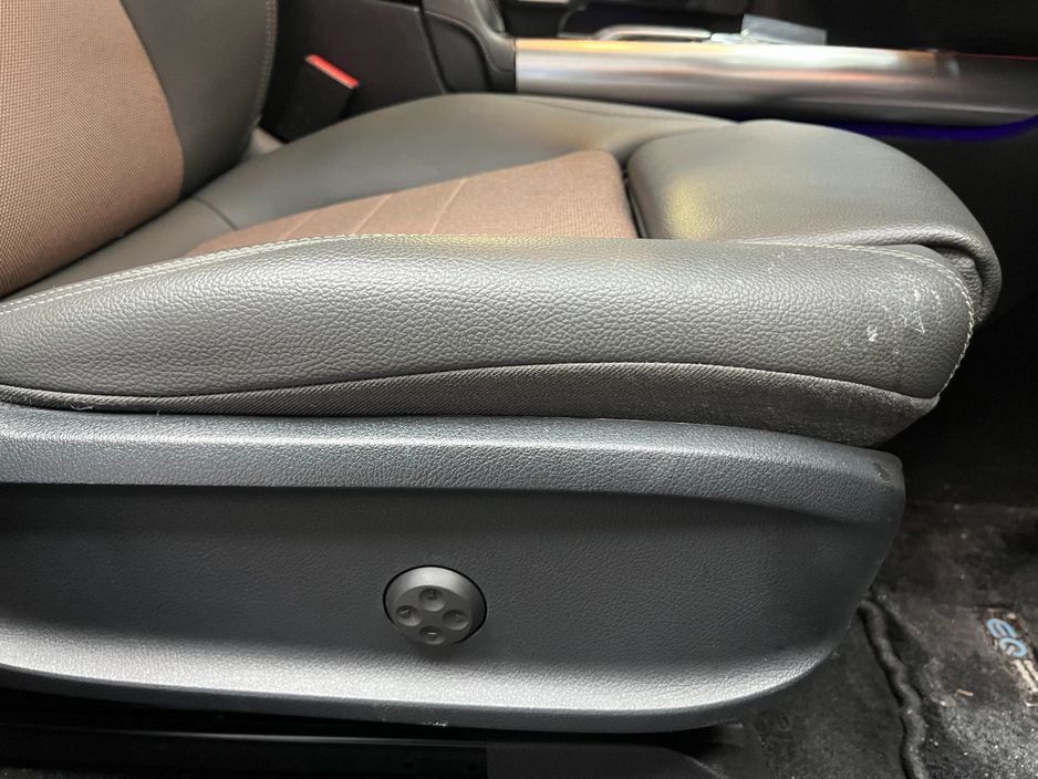 2021 Mercedes-Benz EQA