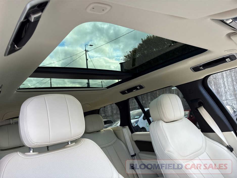 2025 Land Rover Range Rover