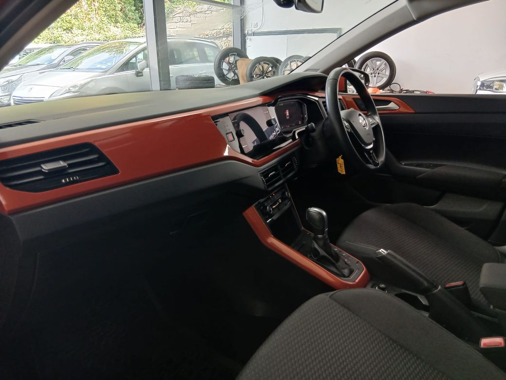 2019 Volkswagen Polo