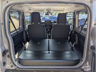 2025 Suzuki Jimny