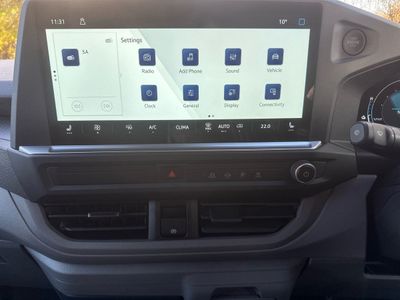 2025 Volkswagen Transporter