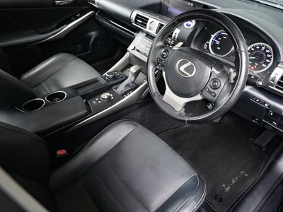 2016 Lexus IS