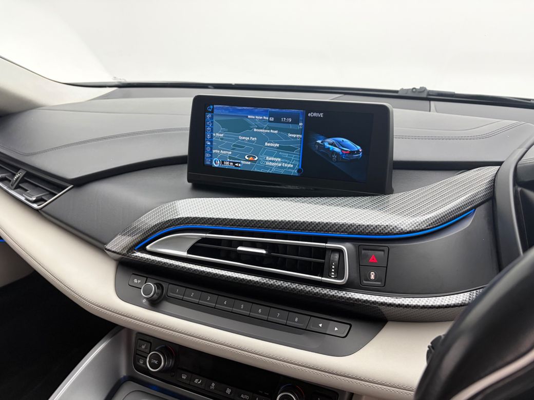 2016 BMW i8