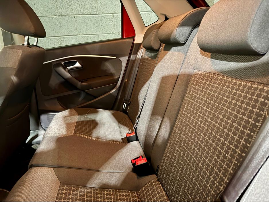 2014 Volkswagen Polo