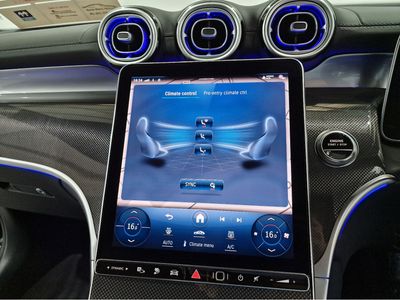 2024 Mercedes-Benz GLC Class