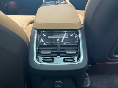 2023 Volvo XC90