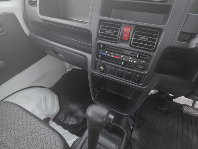 2017 Nissan Clipper