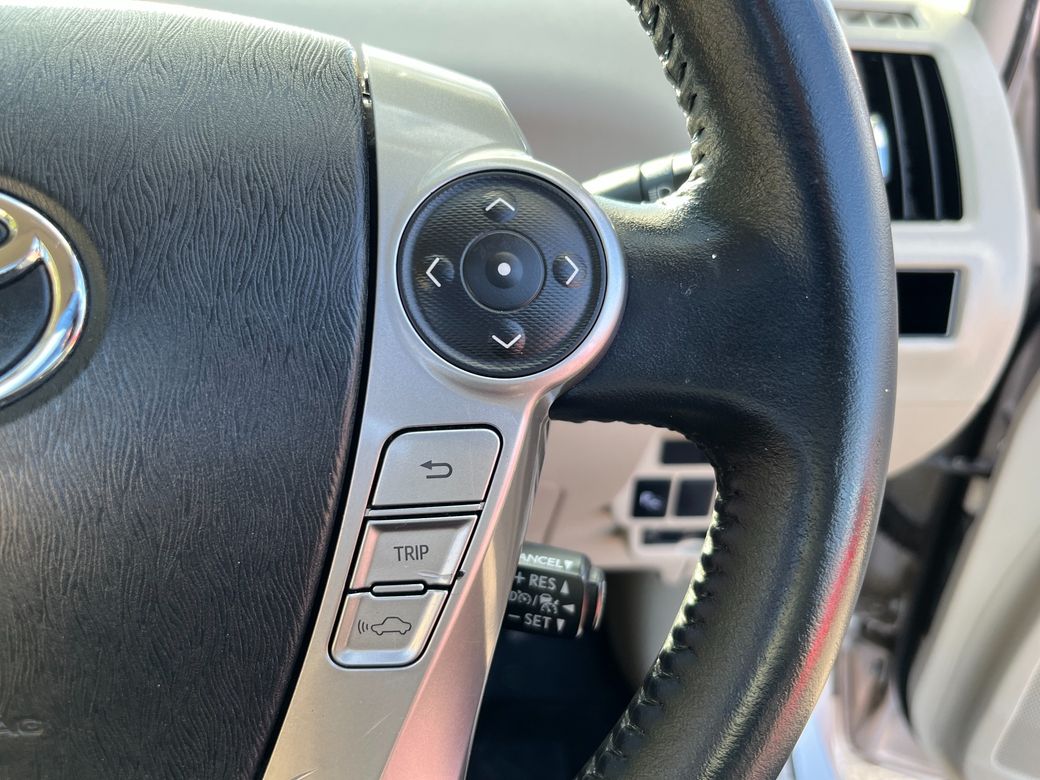 2018 Toyota Prius Alpha
