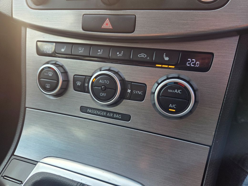2014 Volkswagen Passat