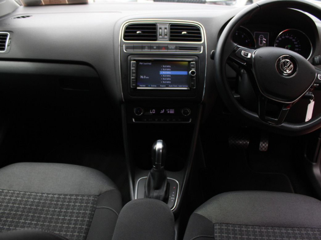 2017 Volkswagen Polo