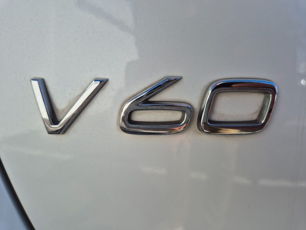 2017 Volvo V60