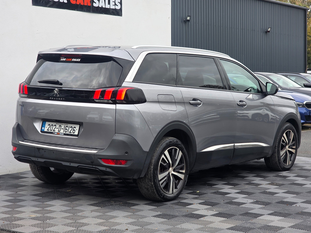 2020 Peugeot 5008