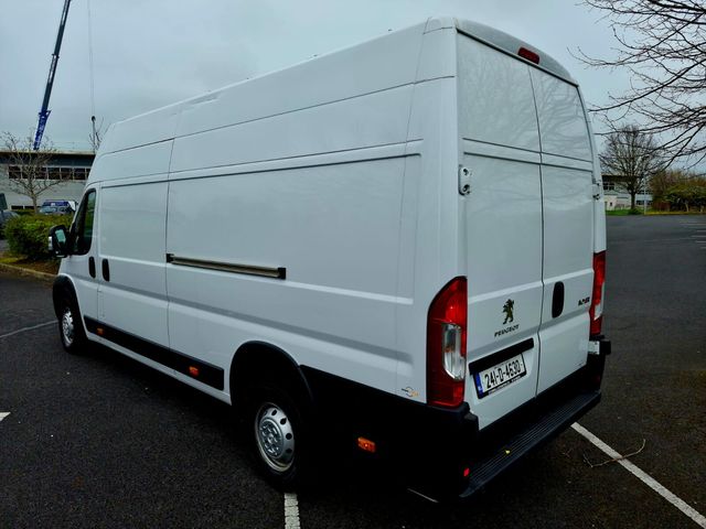 2024 Peugeot Boxer