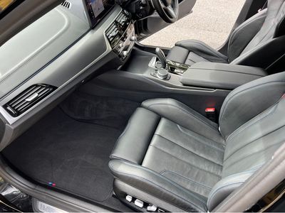 2022 BMW 5 Series
