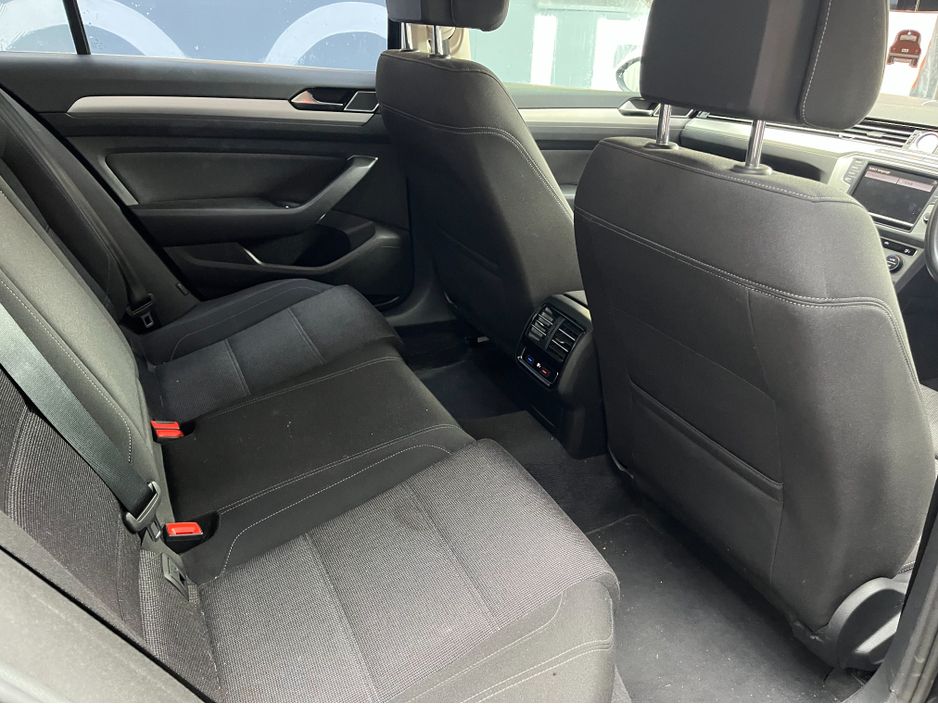 2016 Volkswagen Passat