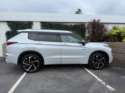 2022 Mitsubishi Outlander