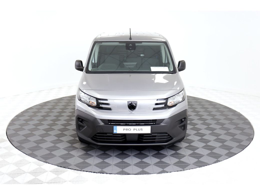 2025 Peugeot Partner
