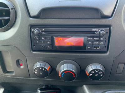2019 Nissan NV400