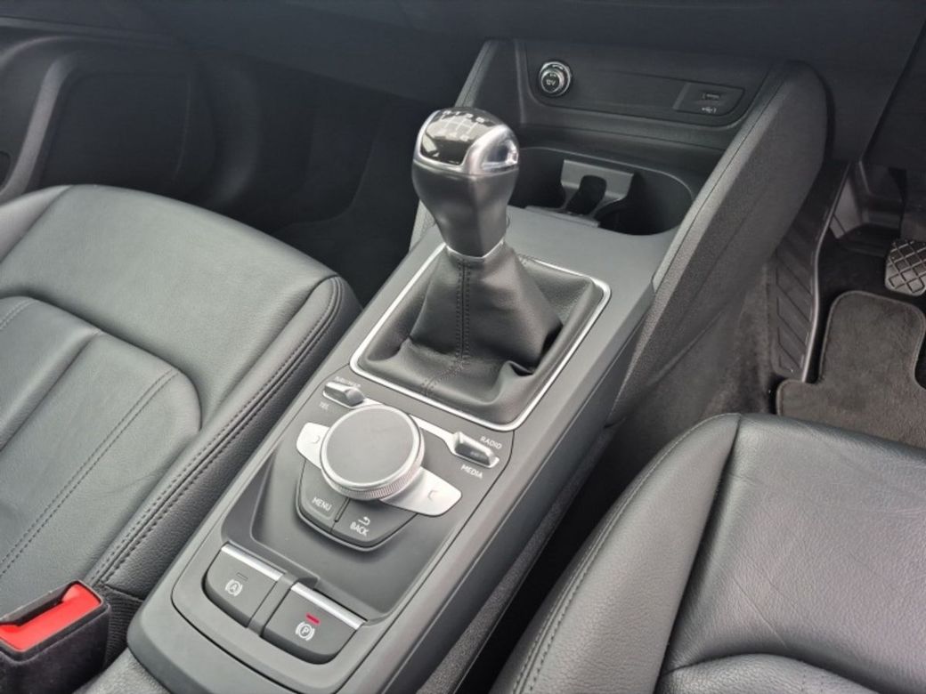 2022 Audi Q2
