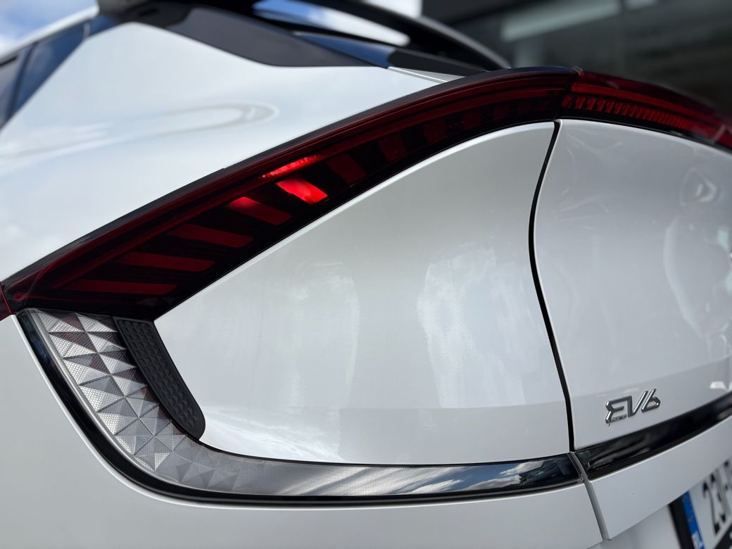 2023 Kia EV6