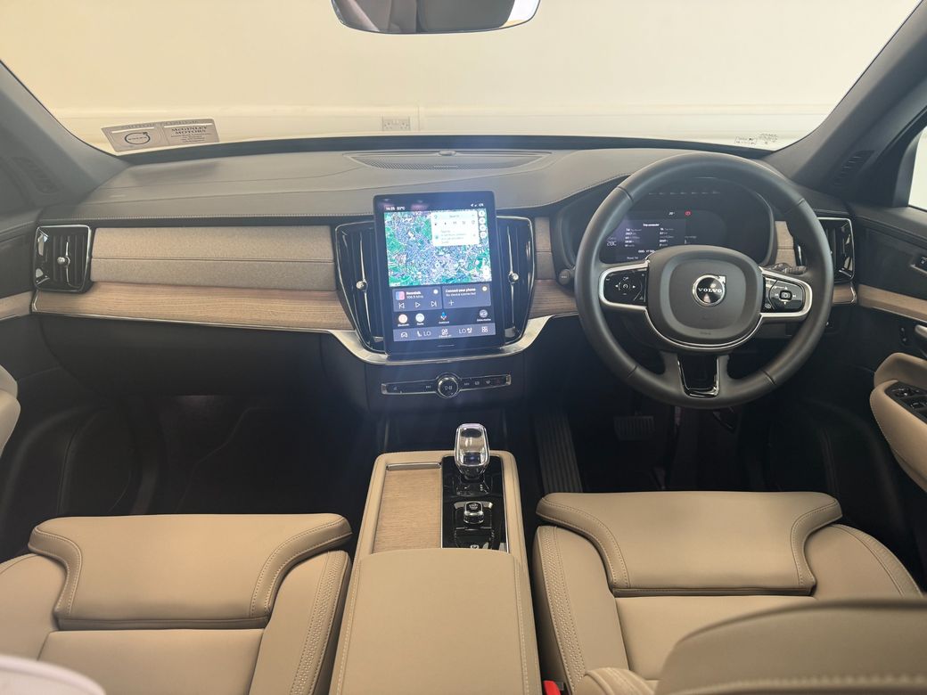2025 Volvo XC90