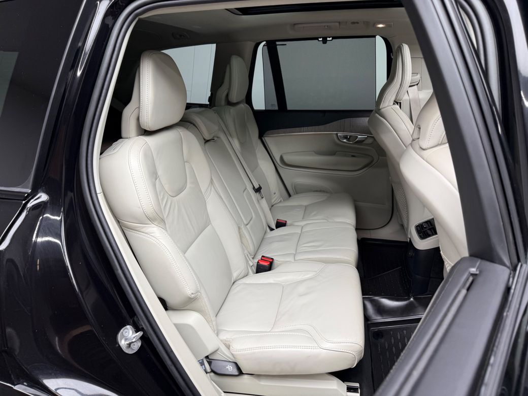 2023 Volvo XC90