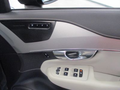 2021 Volvo XC90