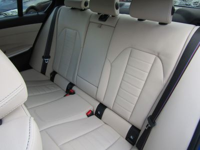 2022 BMW 3 Series