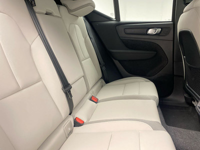 2026 Volvo EX40