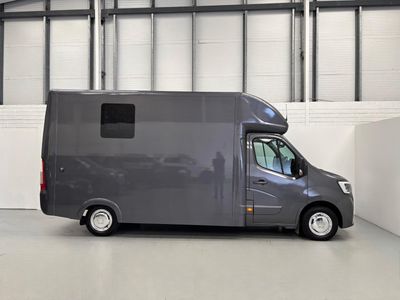 2020 Renault Master