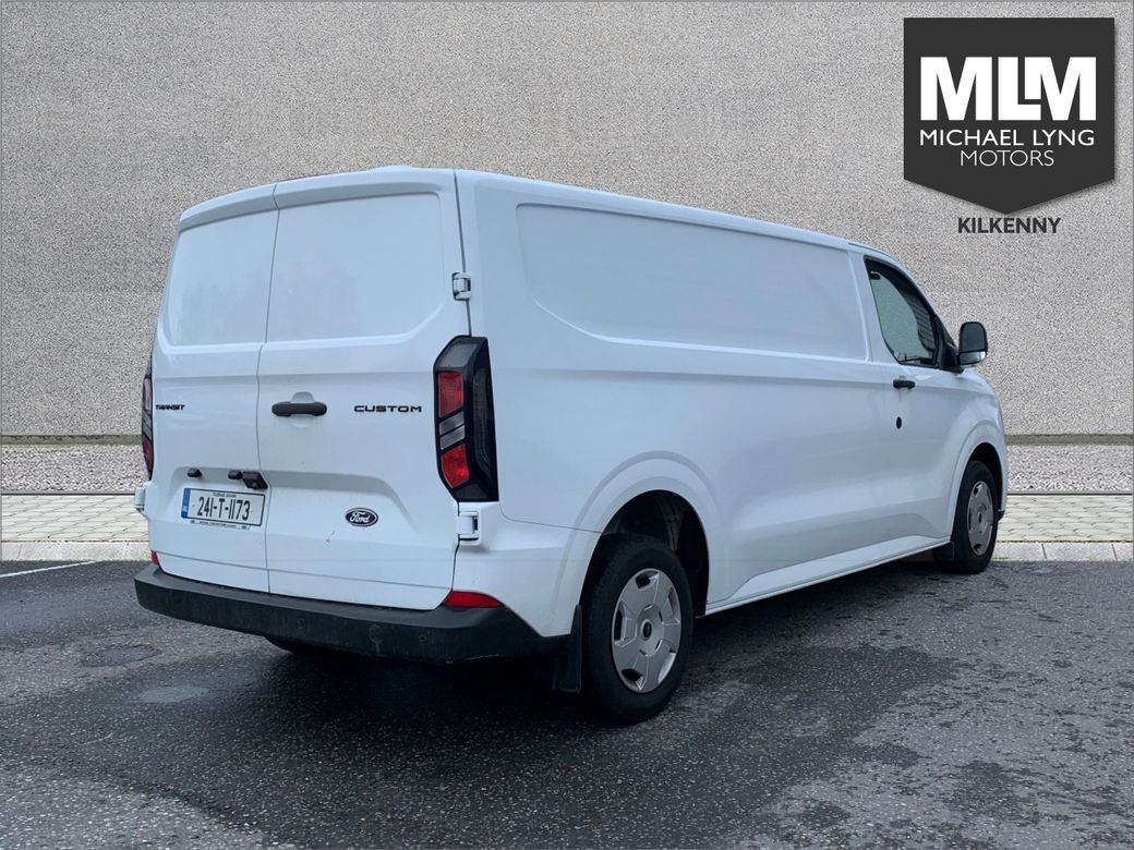 2024 Ford Transit Custom