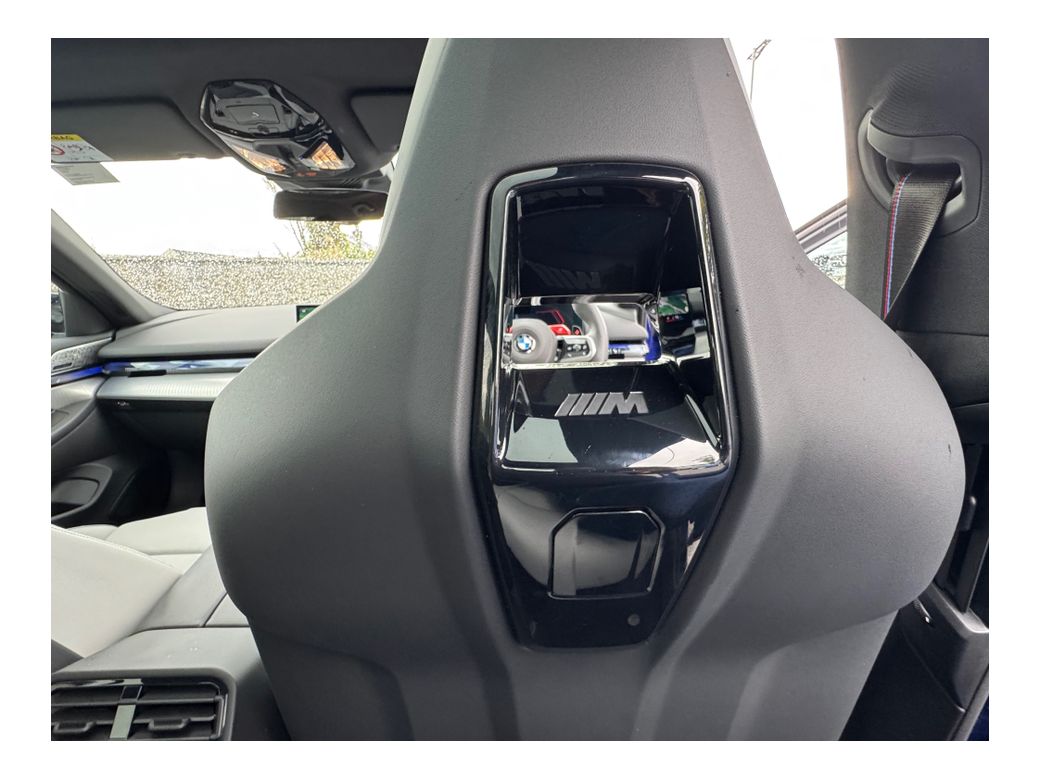 2025 BMW M5