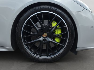 2019 Porsche Panamera