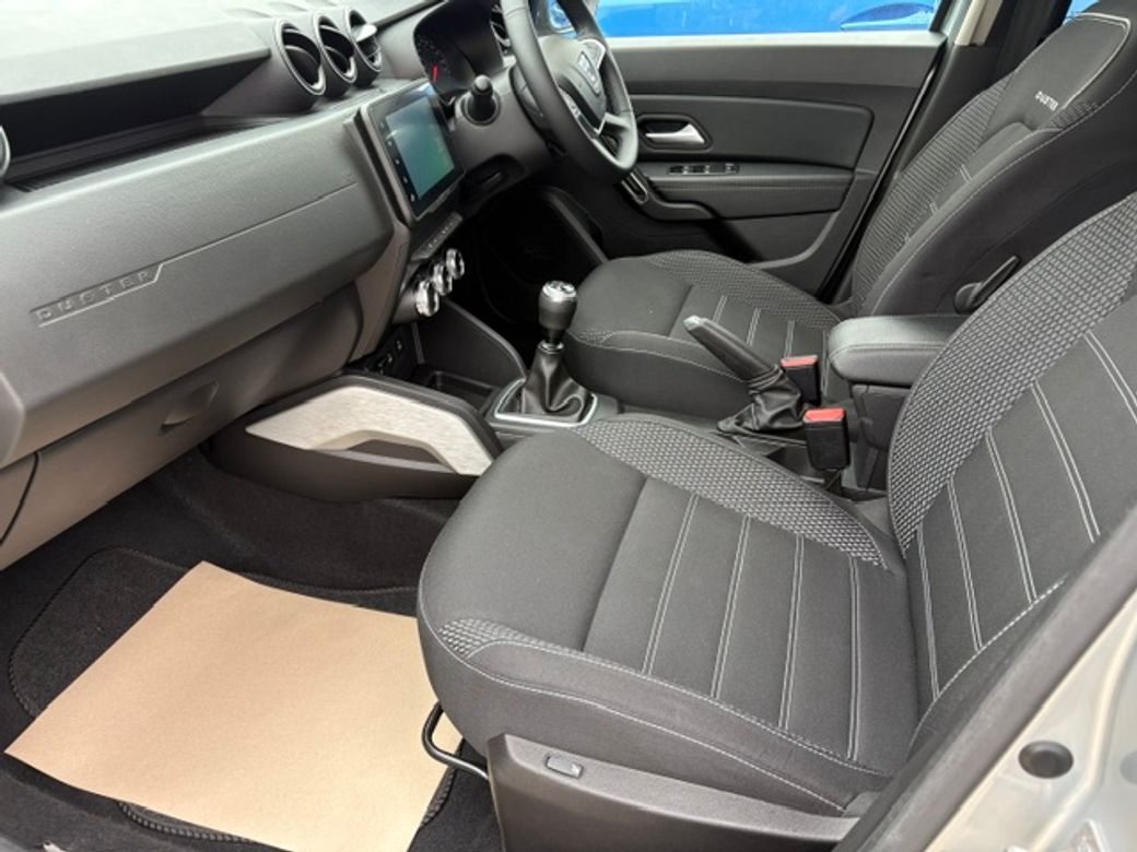 2022 Dacia Duster