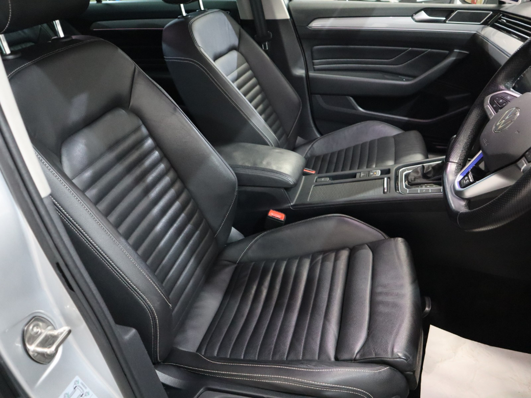 2021 Volkswagen Passat