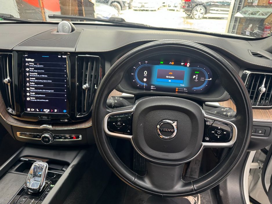 2021 Volvo XC60