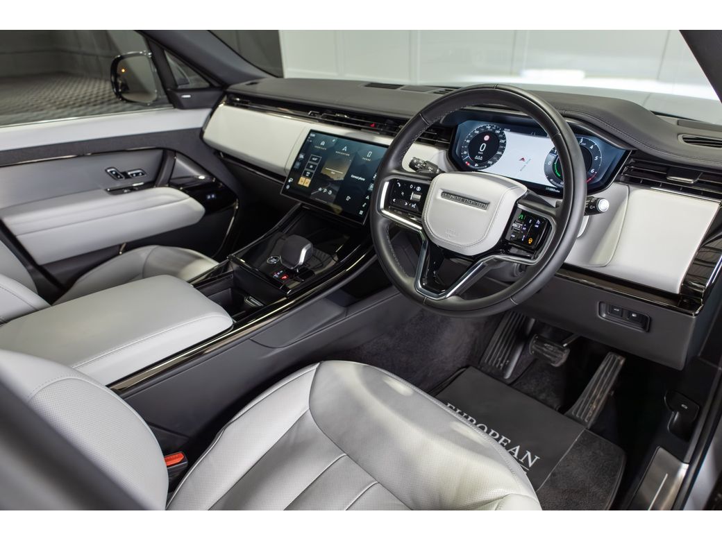 2025 Land Rover Range Rover Sport