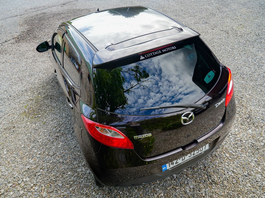 2014 Mazda Demio