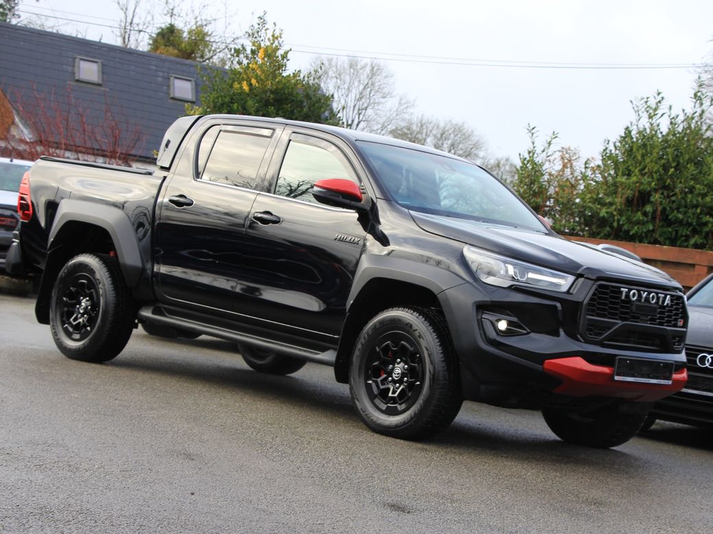 2025 Toyota Hilux
