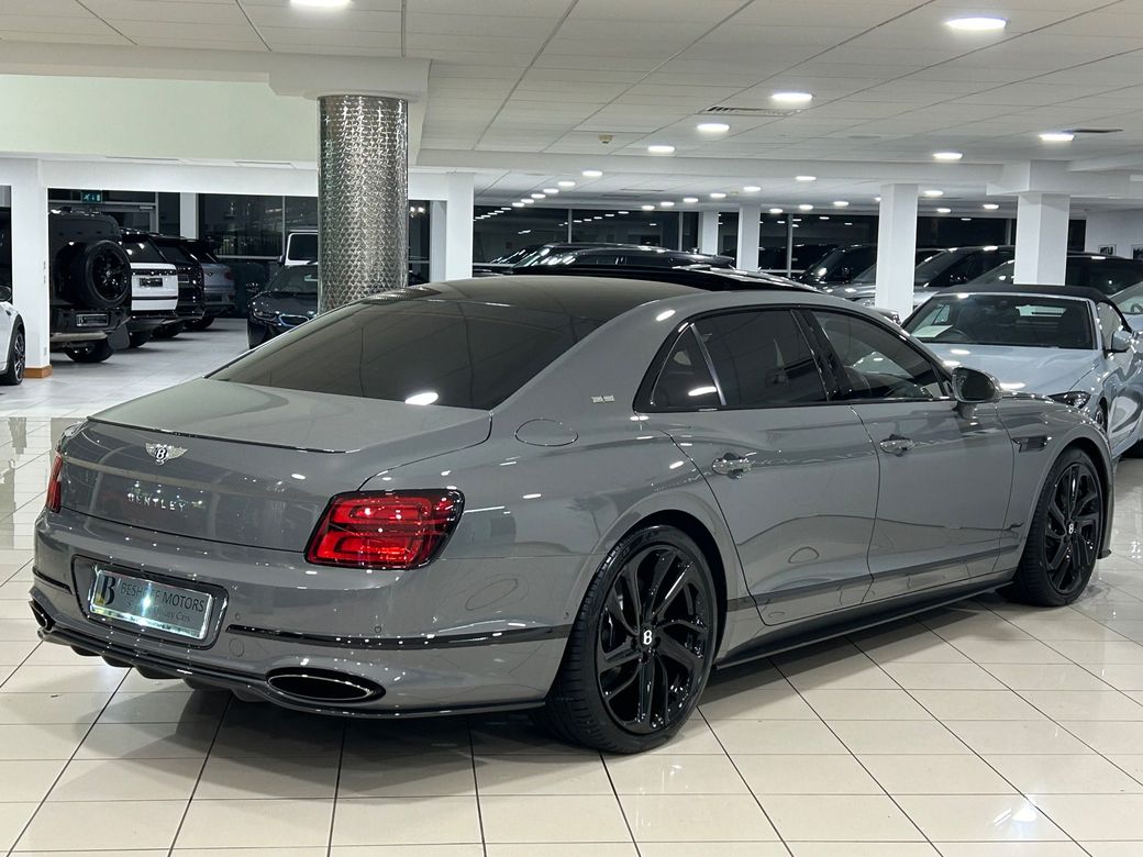 2025 Bentley Flying Spur