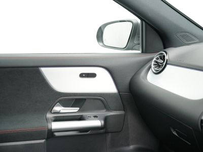2026 Mercedes-Benz GLA Class