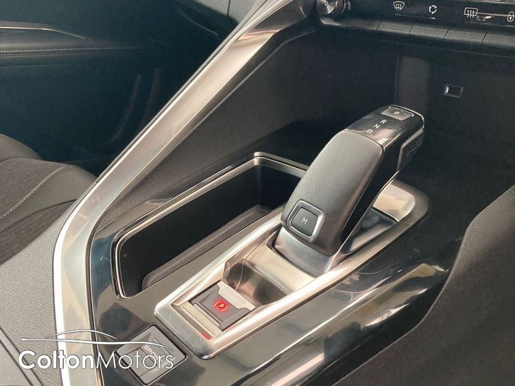 2020 Peugeot 5008