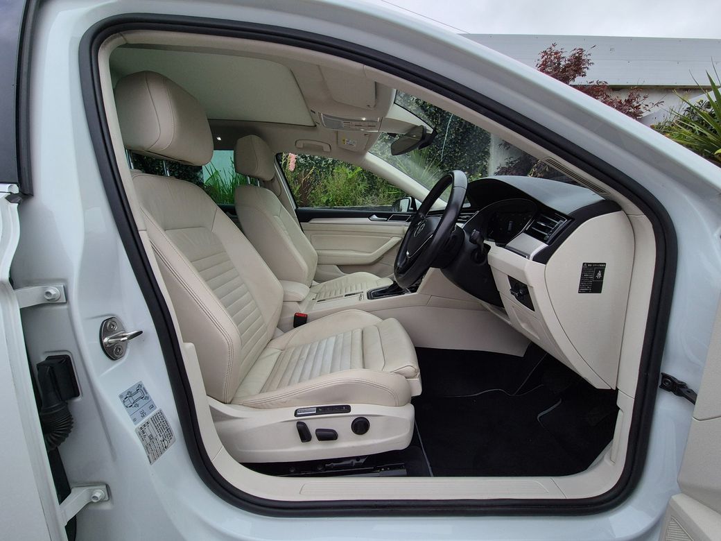 2017 Volkswagen Passat