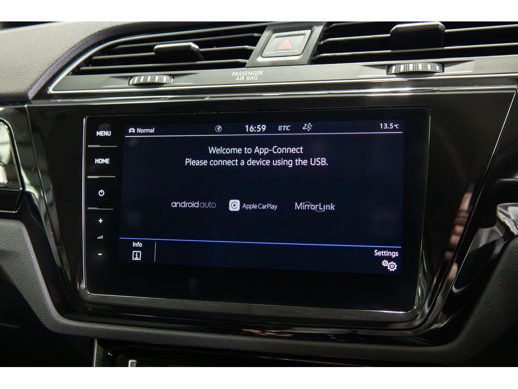 2018 Volkswagen Touran