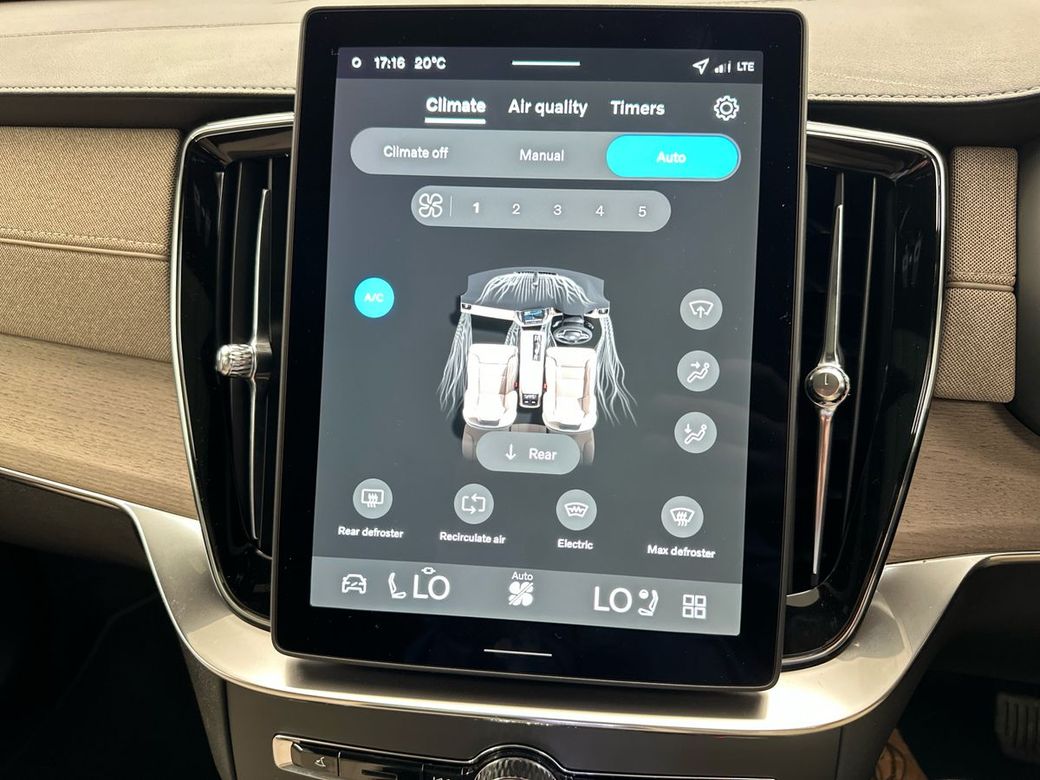 2025 Volvo XC90